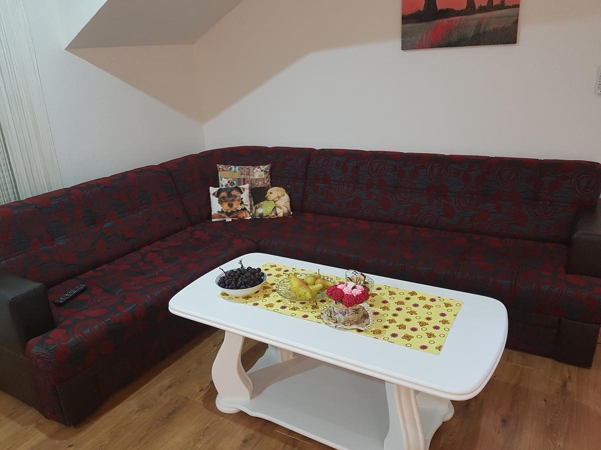 Apartments Maria Ivanica Екстериор снимка